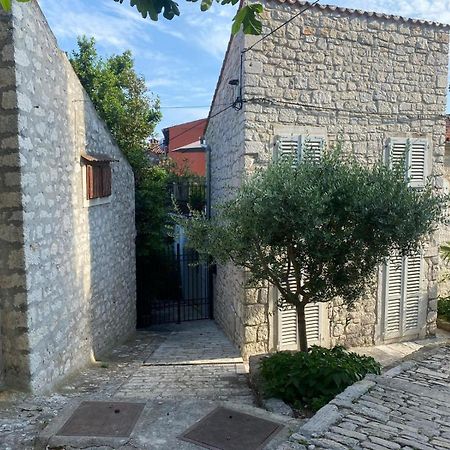 Seaview House Rosali Βίλα Ρόβινι Εξωτερικό φωτογραφία