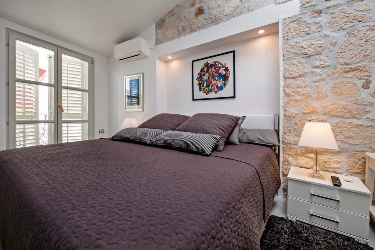 Seaview House Rosali Βίλα Ρόβινι Εξωτερικό φωτογραφία